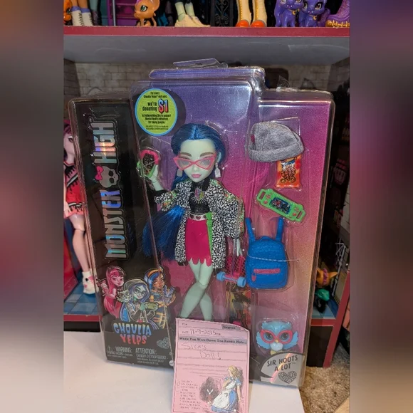 Monster High Ghoulia Yelps G3 Release, New In The Box Excellent - Picture 10 of 11